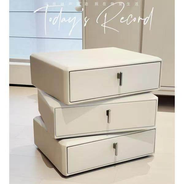 全实木意式奶油卧室三层可旋转床头柜床边柜简约现代轻奢创意家用,玩具/童车/益智/积木/模型,毛绒/玩偶/公仔/布艺类玩具,淘宝优惠券,粉丝福利购,淘宝优惠卷