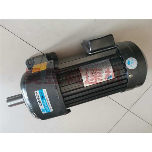 DYG GEAR MOTOR 卧式齿轮减速三相电机 GK-10 GK-180 400W 200W