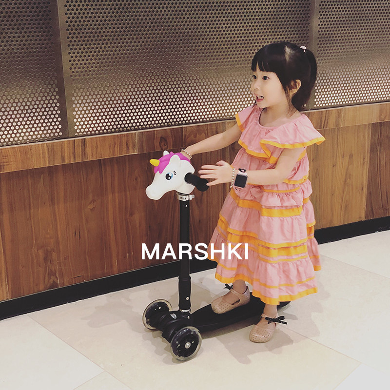 marshki宝宝儿童可升降折叠四轮闪光轮脚踏板滑板车4轮滑滑车