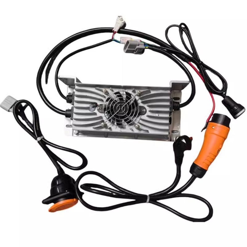 电动车四轮车载充电器防水充电机锂电池快充充电器48V25A新能源