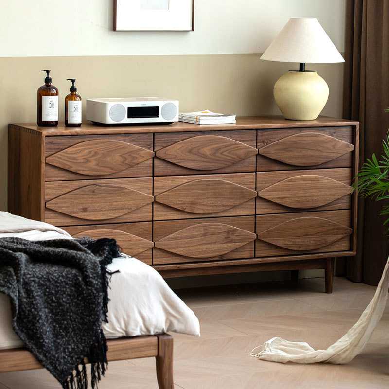 北欧全实木黑胡桃木斗柜现代简约日式原木樱桃木卧室置物柜收纳柜