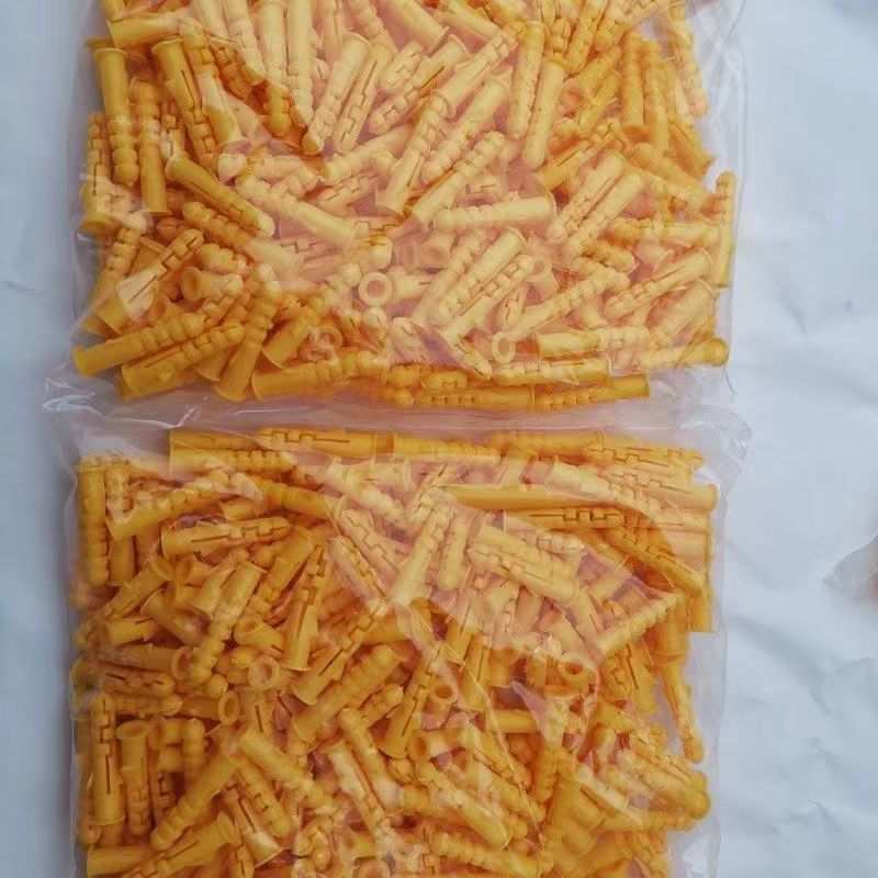 6个膨胀管国标小黄鱼尼龙塑膨胀管M8 塑料膨胀螺丝管