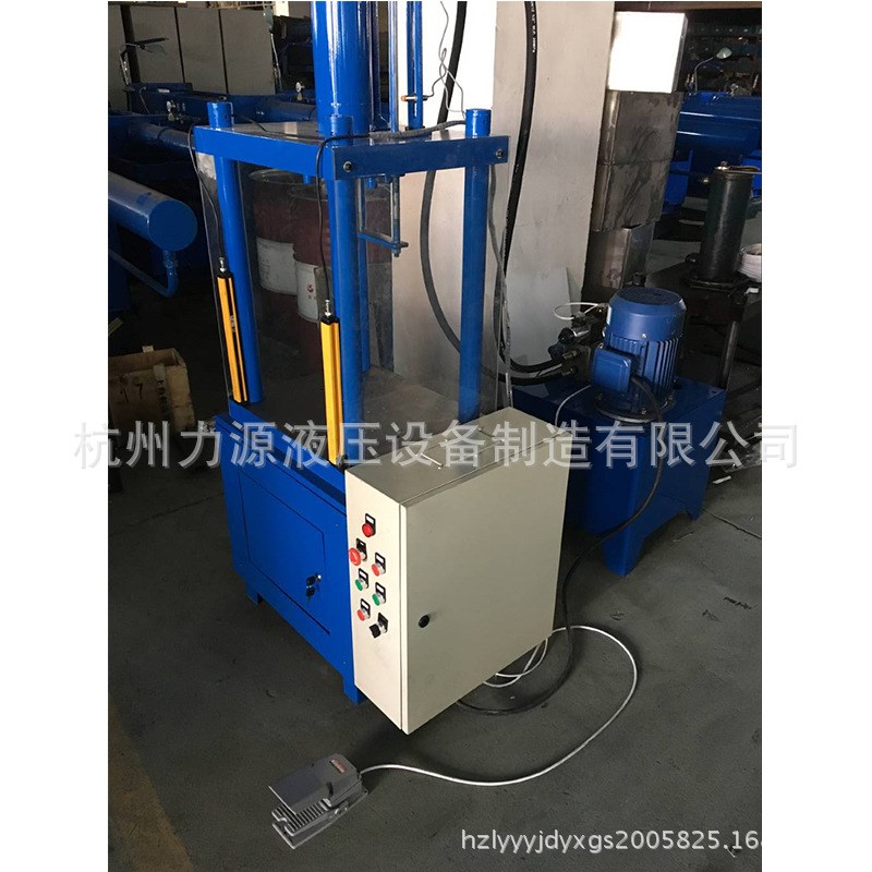 浙江小型液压机供应,非标定制四柱液压机 压力行程可调油压