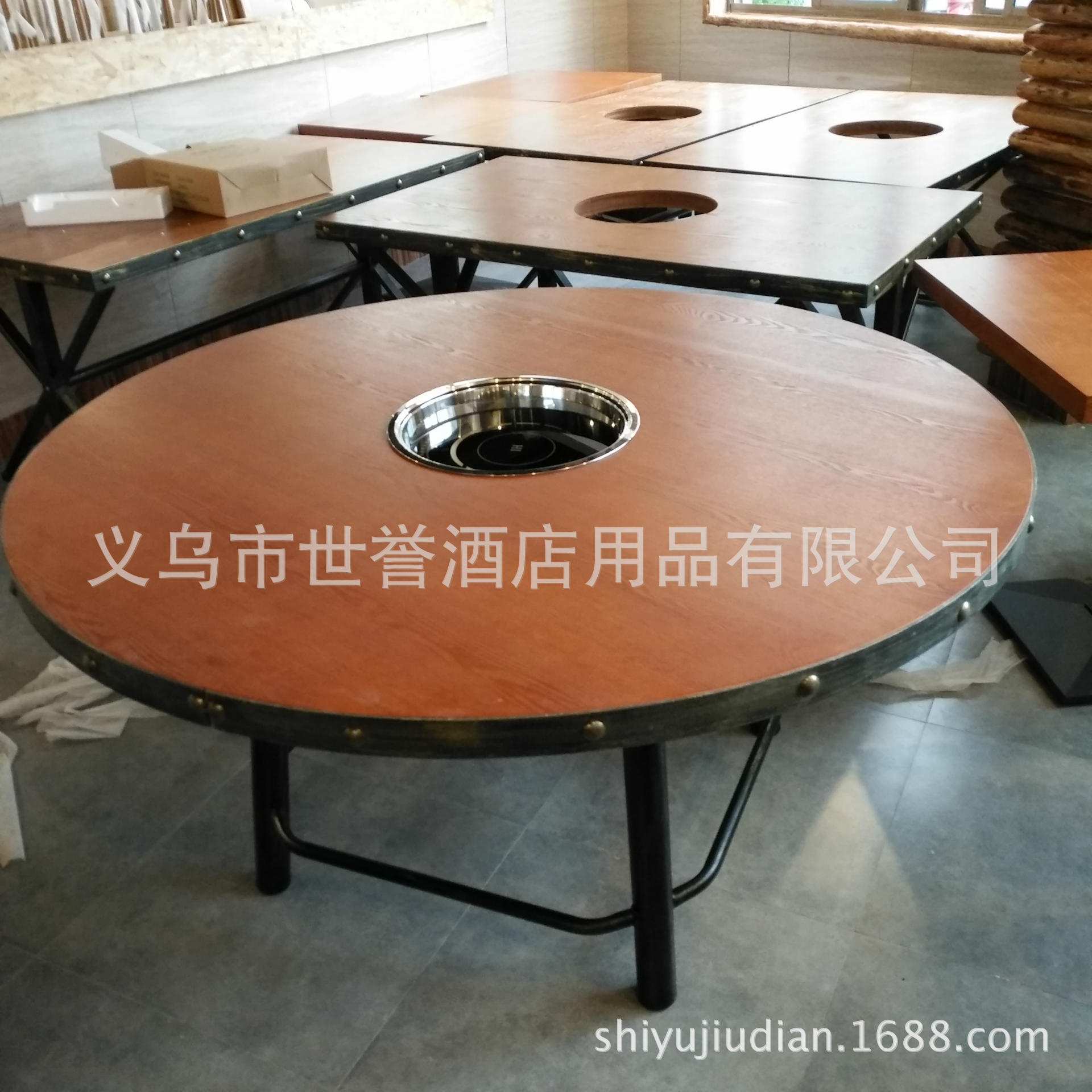 杭州嘉兴火锅店桌椅 主题餐厅餐桌 小肥羊火锅城桌椅 实木火锅桌