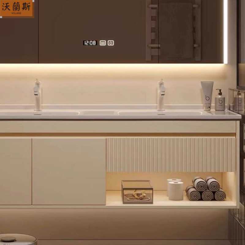 陶瓷奶油一体双盆实木橡胶木浴室柜智能组合卫生间浴室柜洗漱洗脸