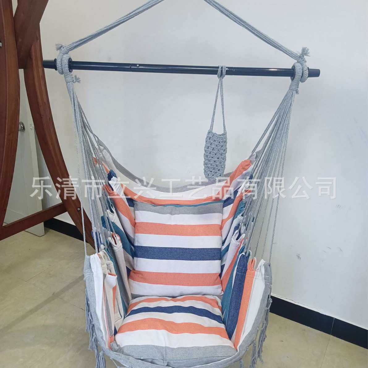 庭院吊床亚马逊流苏秋千吊椅拆装铁棍五金配件抱枕靠垫帆布吊篮椅