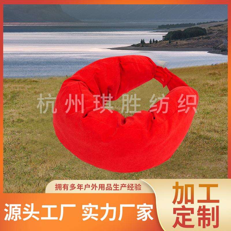 中国红颈枕毯多用途便携舒适柔软颈枕自带收纳袋防水毯子户外毯