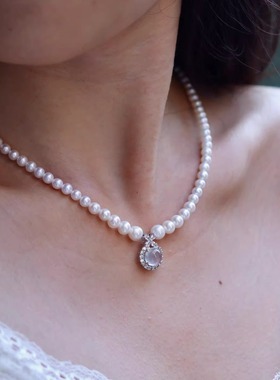 也也珍珠 玉见系列 水沫玉在逃公主吊坠珍珠项链女款4-7mm 锁骨链