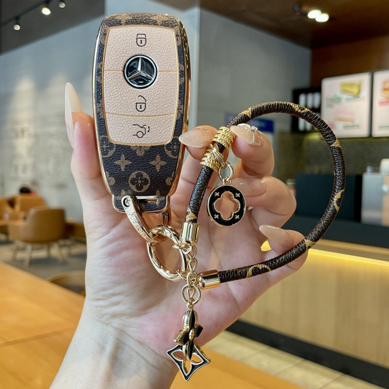 适用新款奔驰E级钥匙套GLA/GLS/GLB全包壳S级G级A级链AMG扣E350el