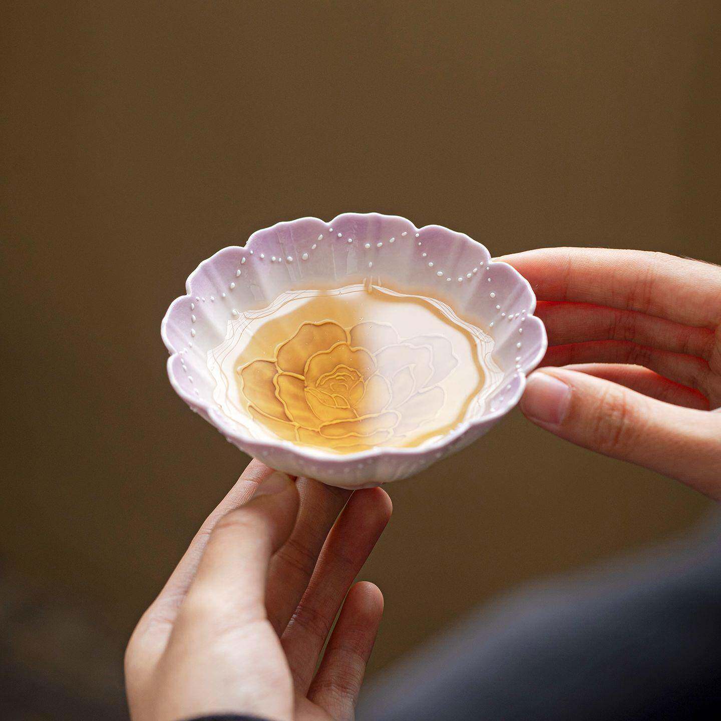 岩矿白釉下纯彩手茶绘玫瑰陶SY110508瓷主人杯渐变紫功夫家用茶杯