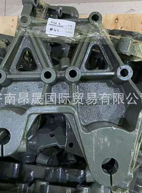 外贸出口重汽HOWOT7H汕德卡C7HWG9731520044前簧左组合支架