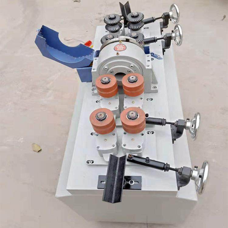 圆棒机主要用于铁锹锄头木杄日常用的拖布和工农生产中的工具,五金/工具,机床,淘宝优惠券,粉丝福利购,淘宝优惠卷