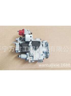 推土机SD22SD23燃油泵高压油泵4951501