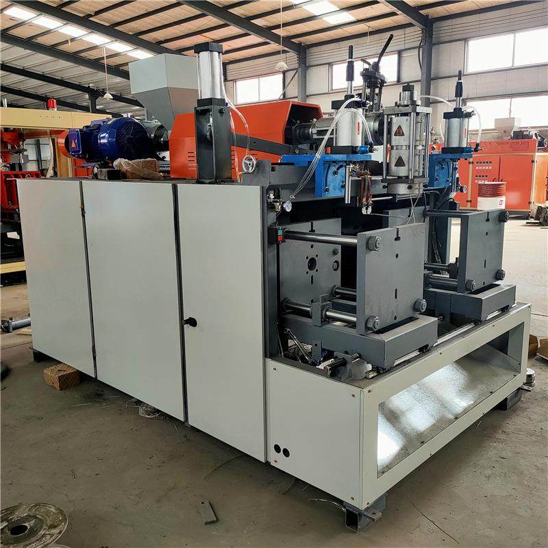 厂家供应55半自动吹塑机 1升塑料瓶吹塑设备 塑料瓶生产机械