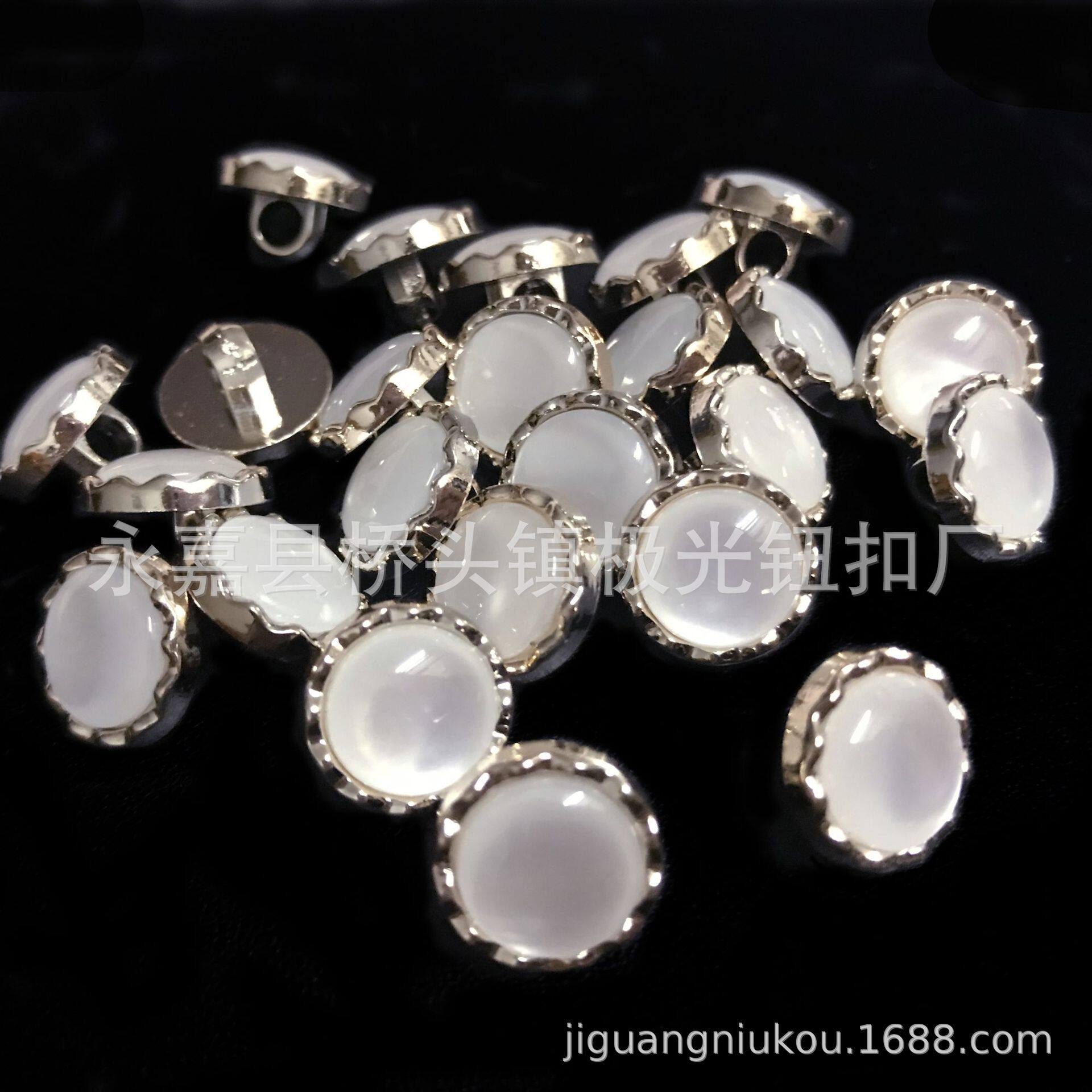 厂家现货 高脚珍珠纽扣 UV玫瑰金色 圆边波浪边麦穗边钮扣 尖头扣
