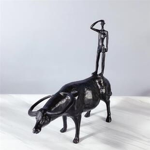 新中式复古黑色金属犀牛站立放牛郎装饰摆件创意玄关桌面装饰