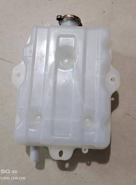 陕汽德龙X3000膨胀水箱总成x6000副水箱x5000洗涤器壶散热器