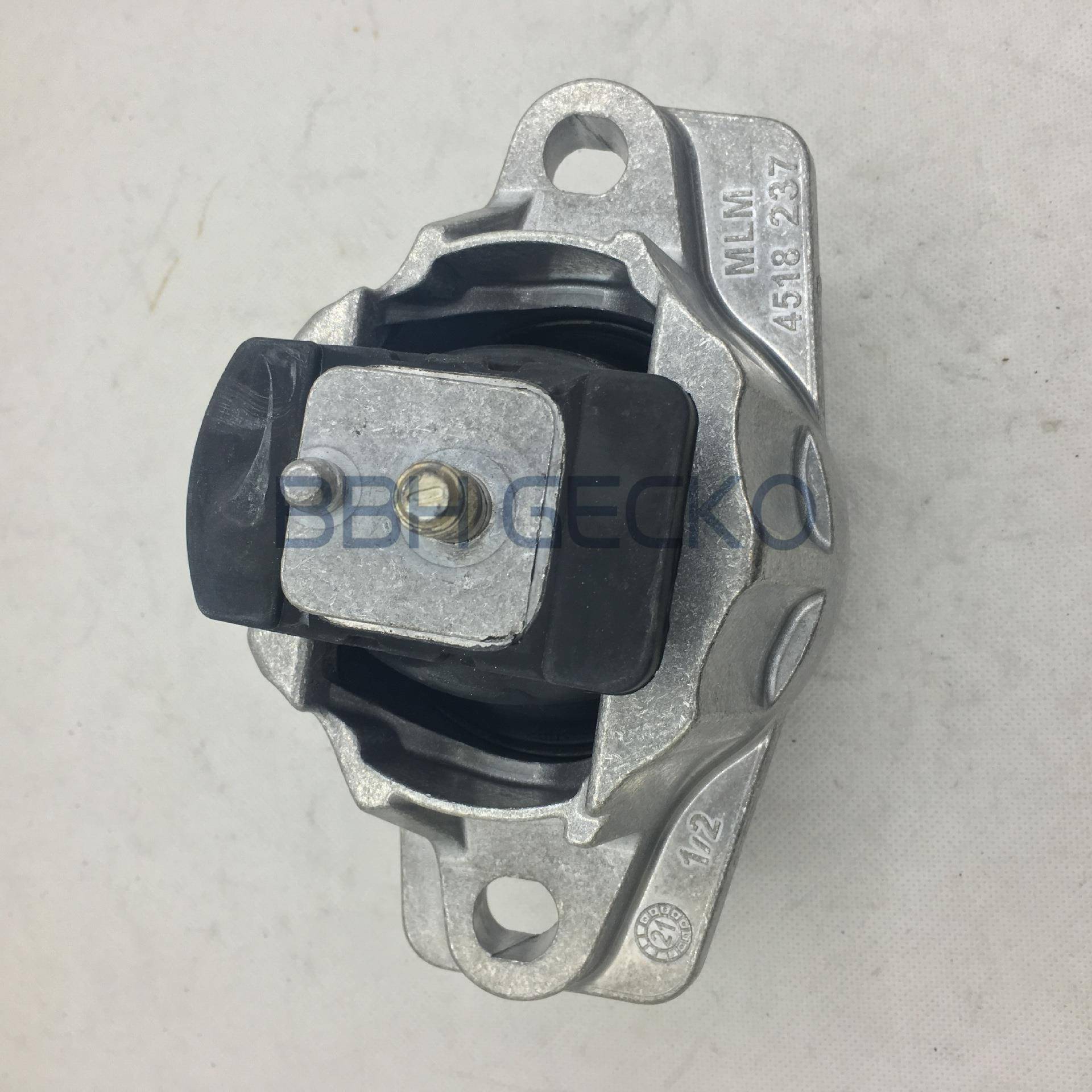 适用于捷豹F-P/路虎星脉四驱发动机支架T4A13900LR117099