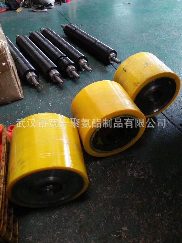 供应武汉机械设备用PU胶辊包胶加工PU胶轮包胶加工胶辊加工