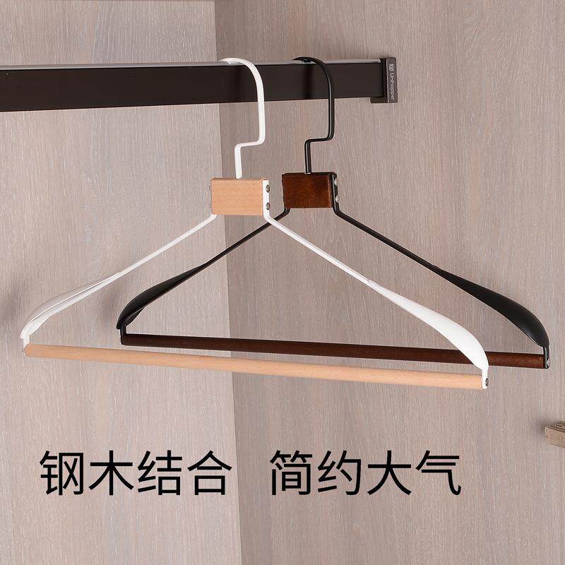 日系铁艺衣挂高档服装店极简衣架高端金属家用衣服挂木制高级衣撑