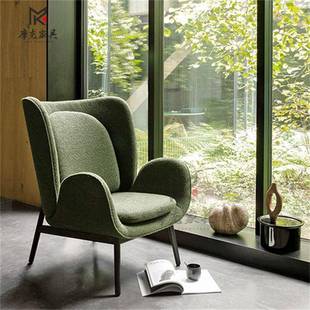 北欧时尚设计师客厅实木扶手椅沙发椅轻奢样板房售楼处休闲洽谈椅