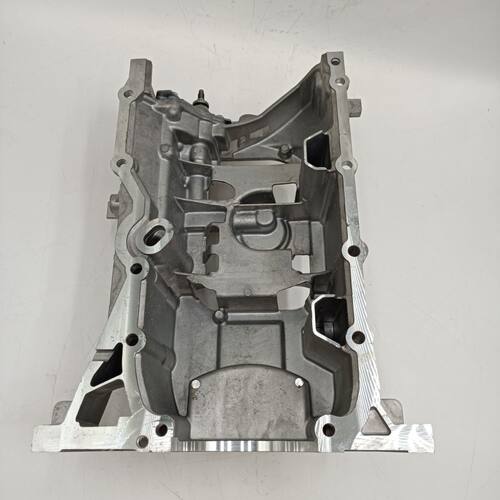 适用于骐达/颐达/骊威/NV200油底壳上部铝11110-ED000-FC