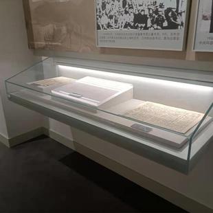 博物馆文物展示柜子低反射玻璃陈列柜古董抽拉式坡面壁挂柜子展台