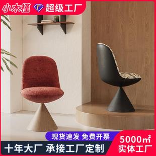 意式单人沙发椅设计师化妆椅简约旋转休闲椅高级化妆凳轻奢单人椅