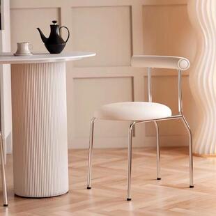 奶油风餐椅家用轻奢高级感卧室靠背化妆椅可叠放网红新款餐桌椅子