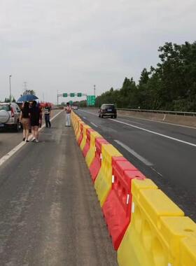 塑水滚马三孔水厂家直速销OOX亚马马逊卖