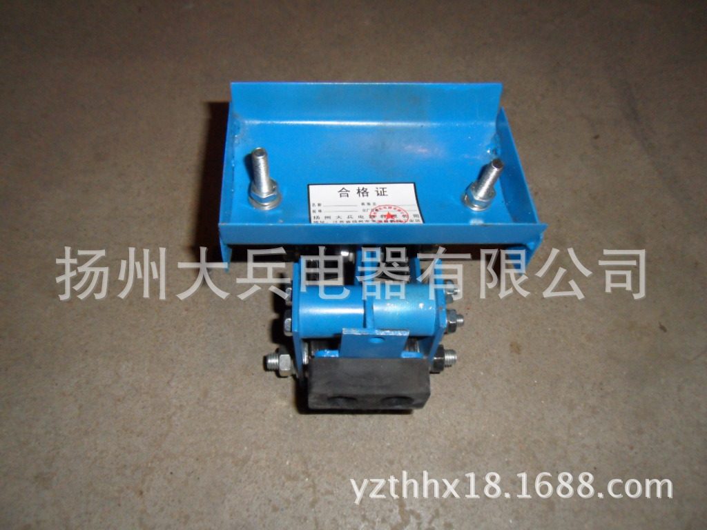 四轮悬挂装置X6J5型电缆夹具J5