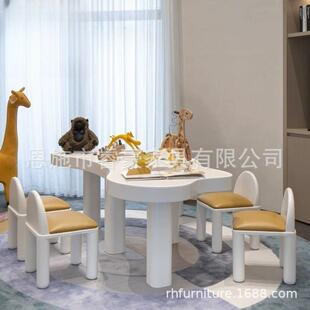 zdh现代架空层娱乐区儿童桌椅组合售楼处部创意手工绘画桌