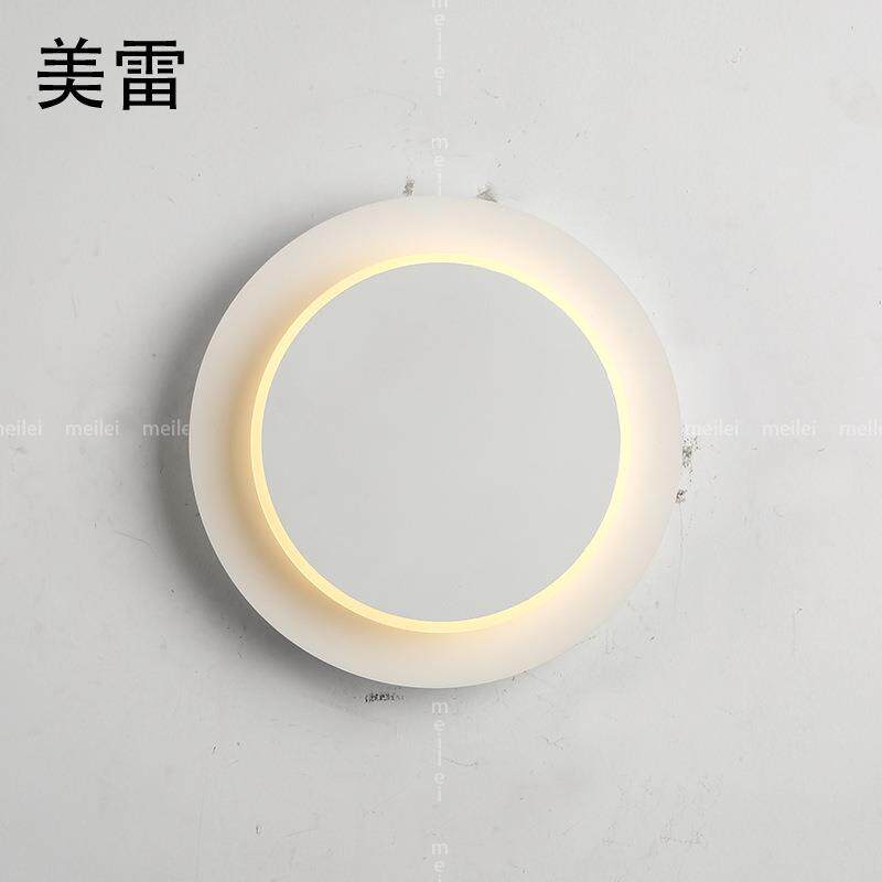 现代简约壁灯LED卧室床头温馨圆形客厅白色北欧个性装饰旋转灯具