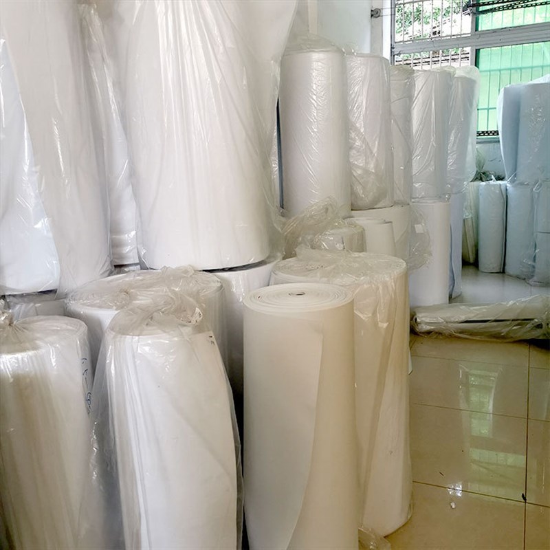 工厂现货供应2mm黑白色eva泡棉 EVA卷材 eva发泡材料分切分条