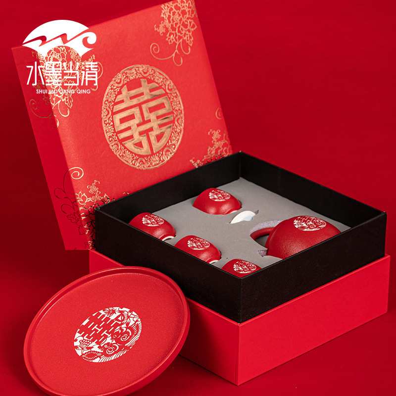 中国大红色结婚茶具套装婚庆用品敬茶杯敬茶碗陶瓷茶具全套带盘
