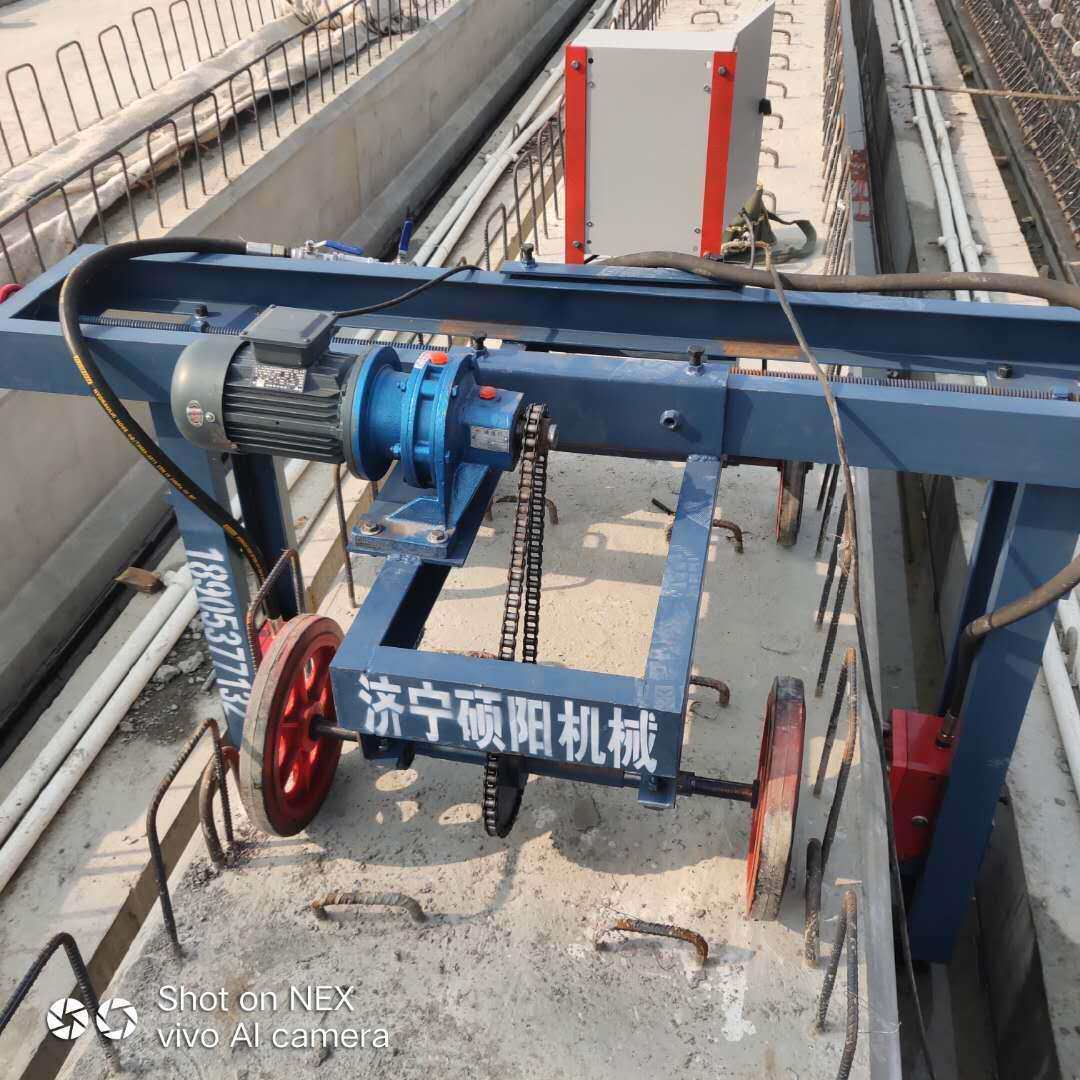 山东桥梁凿毛机多少钱一台全自动凿毛机价格桥梁凿毛机价格