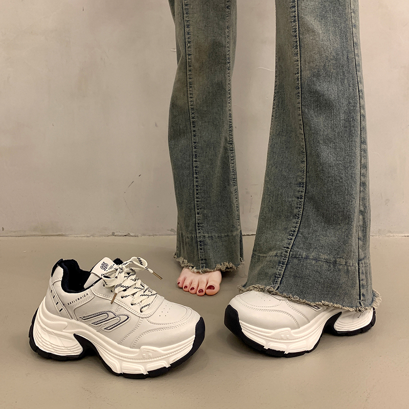 厚底松糕老爹鞋女2025新款加绒保暖百搭时尚小个子增高加绒运动鞋