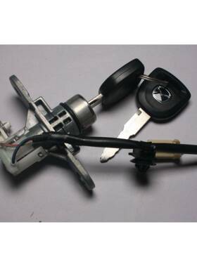 BNYP-76-230B适用于马自达3尾盖锁