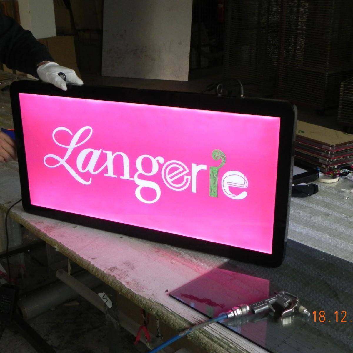 生产亚克力灯箱LED灯箱广告灯箱有机玻璃超薄灯箱发光展示标识,纺织面料/辅料/配套,纺织机械配件,淘宝优惠券,粉丝福利购,淘宝优惠卷