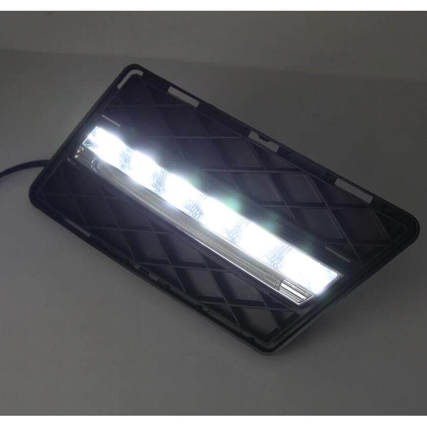适用于08-12款奔驰W204日行灯GLK300GLK350日间行车灯改装