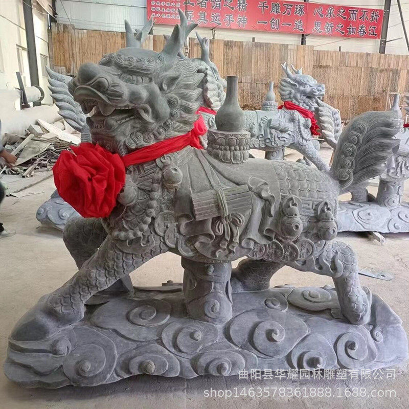石雕麒麟一对晚霞红家用门口庭院别墅看门摆件天然青石汉白玉貔貅
