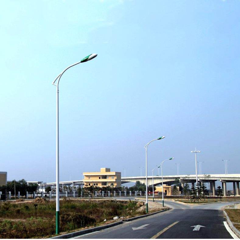山区高速公路路灯图片江苏8-12米一次成型自弯臂路灯直销led
