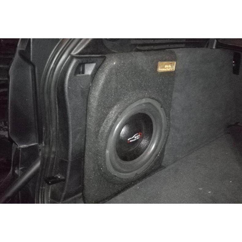 适用于18款宝马X5汽车专用低音炮空箱10寸8寸喇叭木质尾箱补型箱