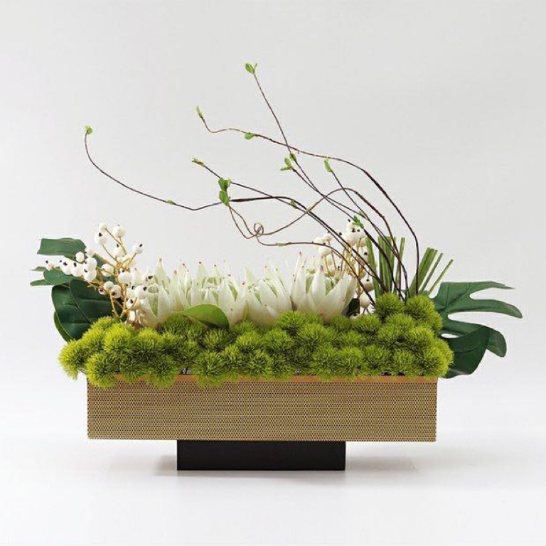 现代简约金属长方形网格花盆金色铁艺镂空花器酒店样板房软装摆件