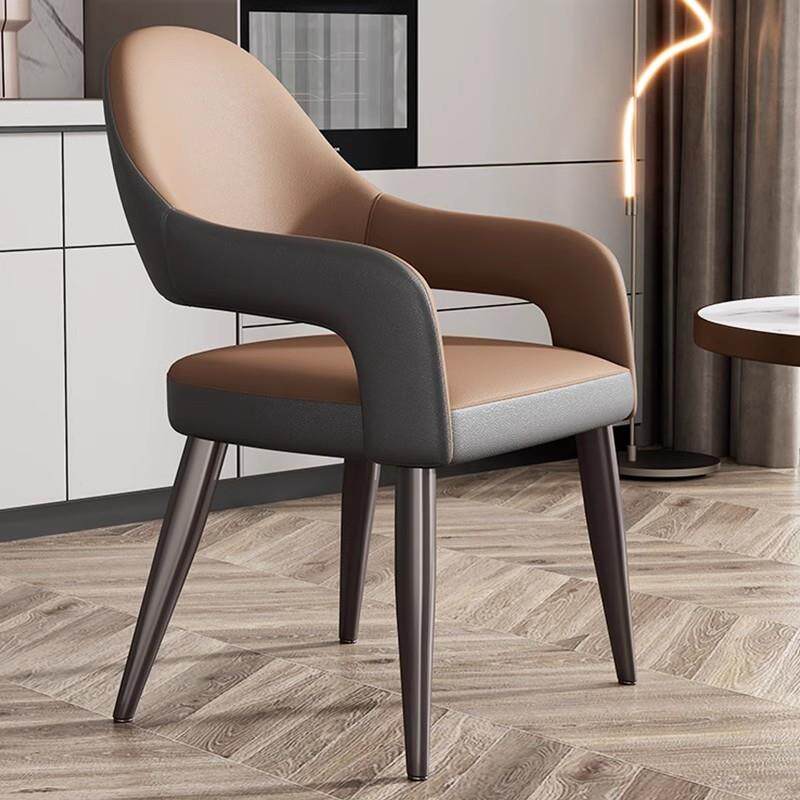 意式轻奢餐椅家用舒适餐桌椅子北欧酒店餐厅休闲洽谈椅皮质主人椅
