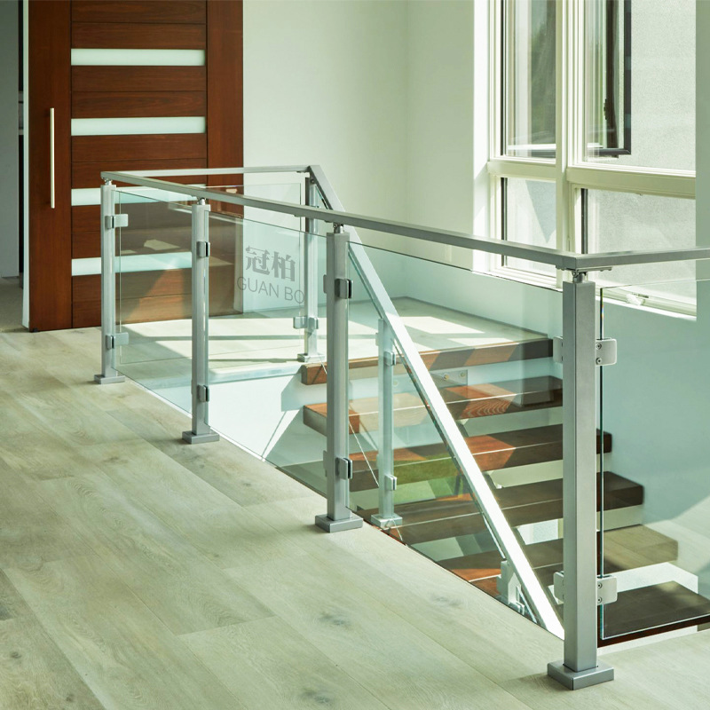 现代简约不锈钢楼梯扶手方管玻璃夹免开孔阳台护栏杆家用工程立柱