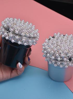 车载烟灰缸女生车内饰品创意镶钻汽车用品珍珠烟灰缸LED灯光