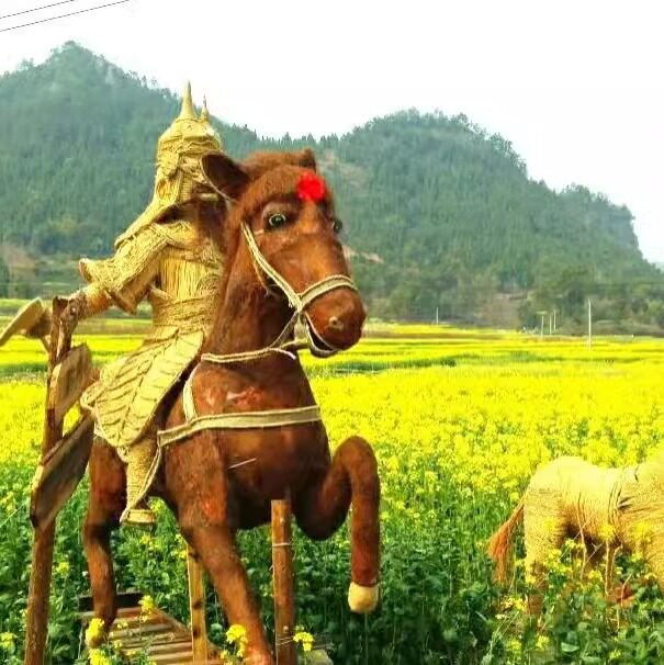 油菜花节稻草工艺品制作草编农耕人物卡通动物造型装饰物创意造型