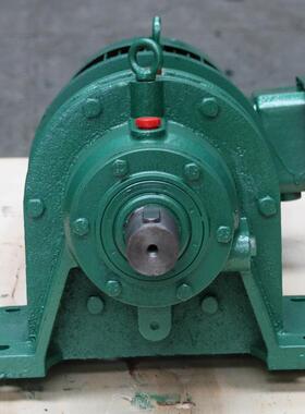 X系列卧式行星式减速机XWD9-43-15KW摆线减速器