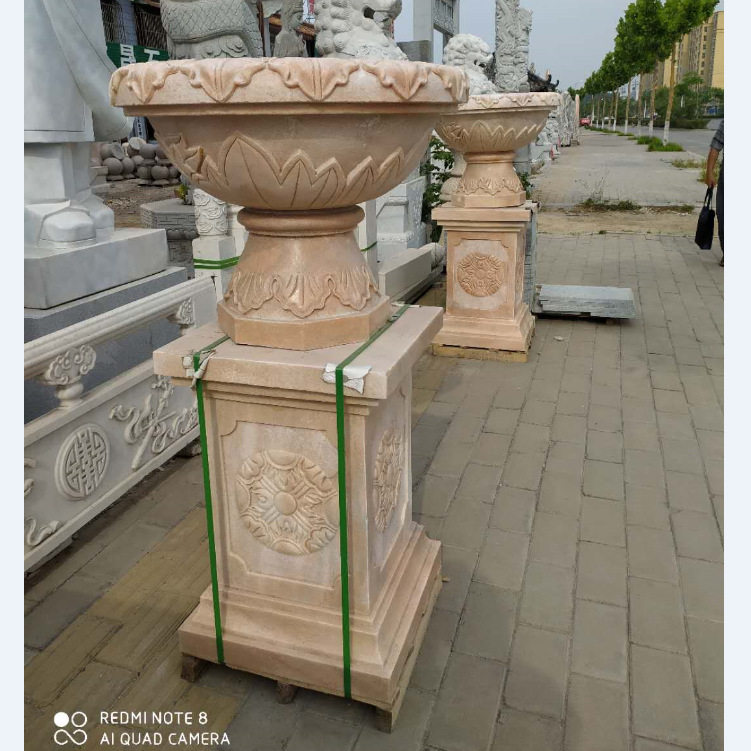 艺圣公司供应批发石雕喷泉别墅小区石雕喷泉黄锈石石雕喷泉
